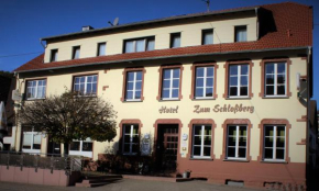 Гостиница Hotel Restaurant zum Schlossberg, Вадерн